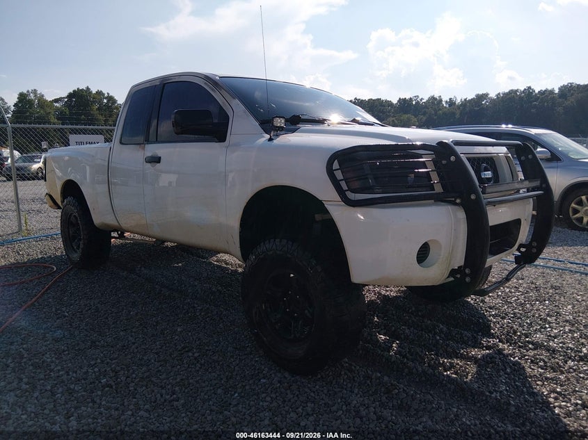2004 NISSAN TITAN XE | 1N6AA06AX4N582387 | UPCARS