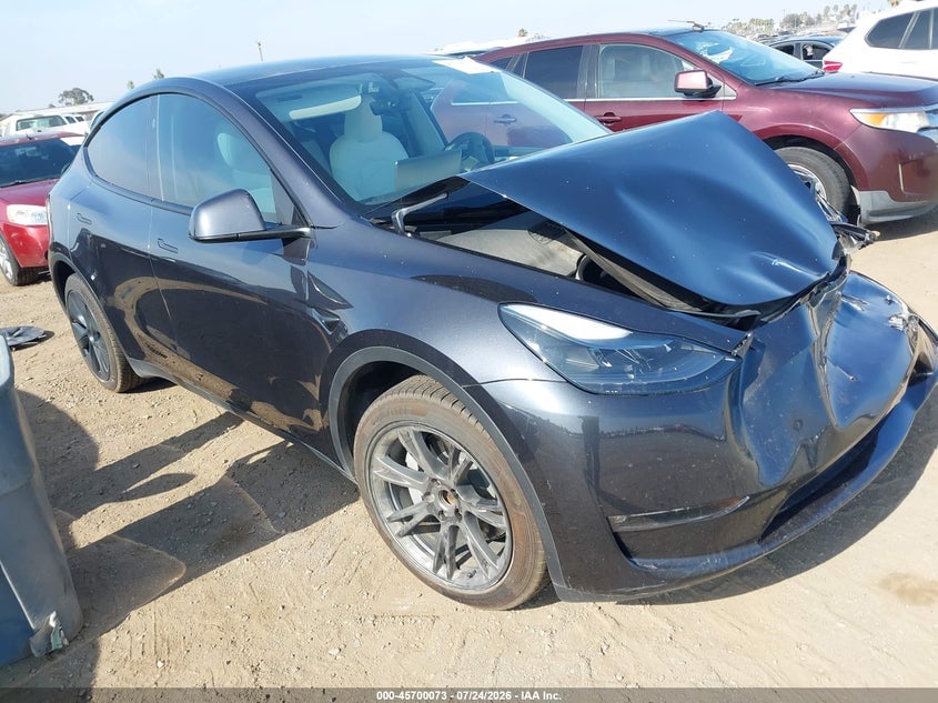 2024 TESLA MODEL Y LONG RANGE DUAL MOTOR ALL-WHEEL DRIVE | 7SAYGDEE2RF117137 | UPCARS