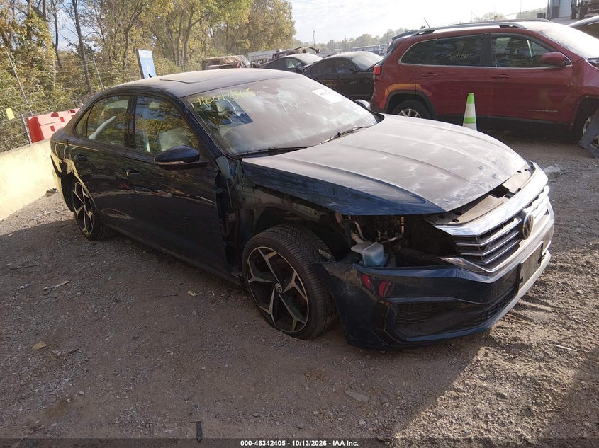 2020 VOLKSWAGEN PASSAT 2.0T R-LINE | 1VWMA7A31LC019981 | UPCARS