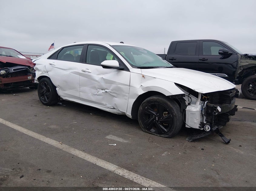 2022 HYUNDAI ELANTRA SEL | 5NPLM4AG1NH057869 | UPCARS