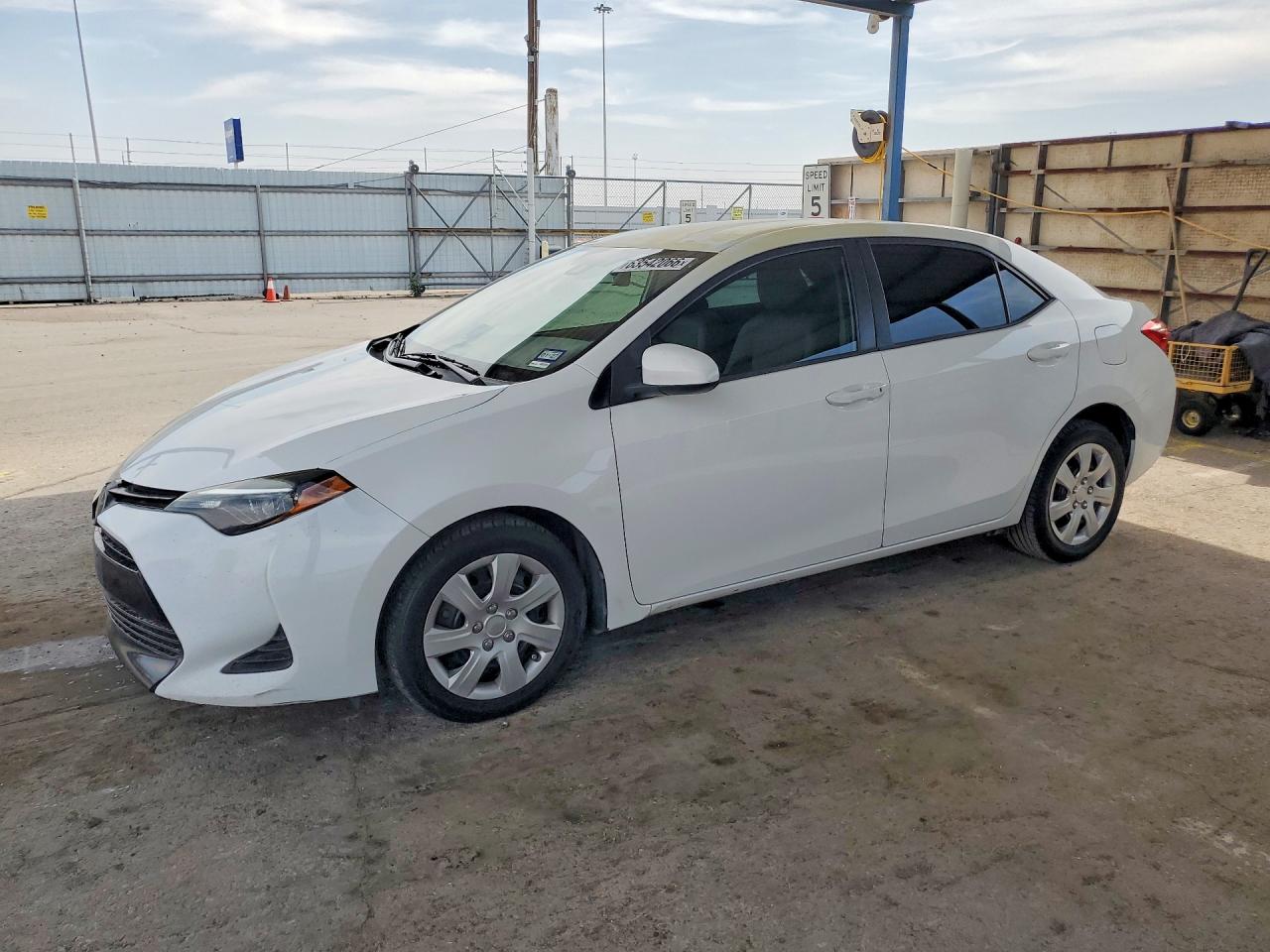 2019 TOYOTA COROLLA LE | 2T1BURHE5KC236573 | UPCARS