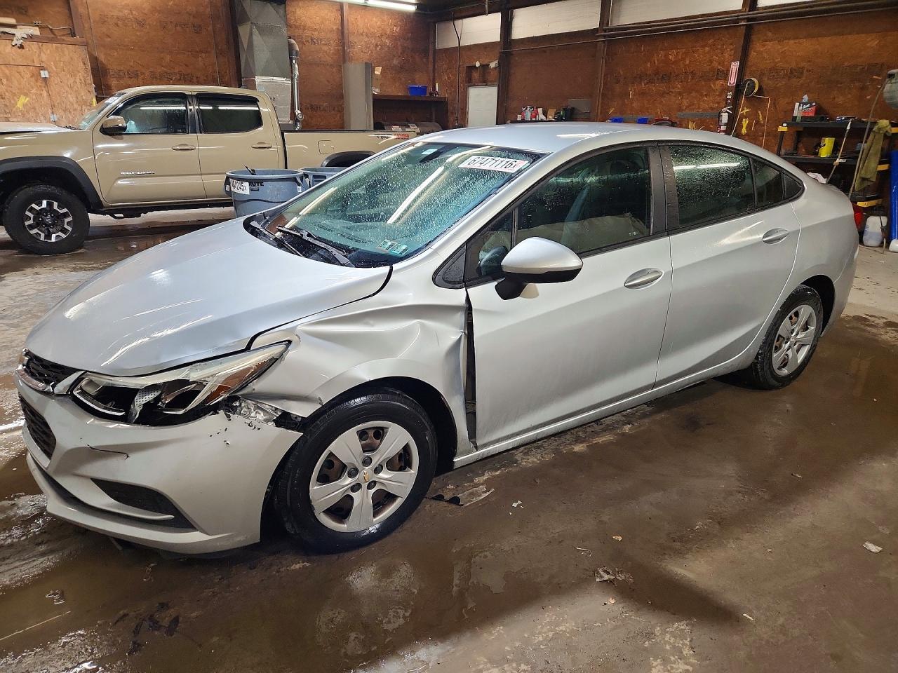 2018 CHEVROLET CRUZE LS | 1G1BC5SM1J7208872 | UPCARS
