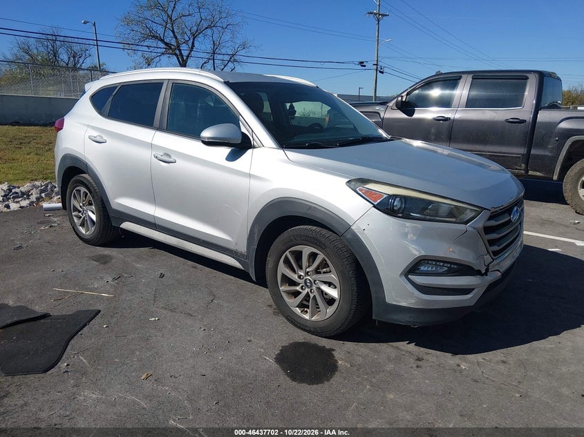 2017 HYUNDAI TUCSON SE PLUS | KM8J33A44HU516375 | UPCARS