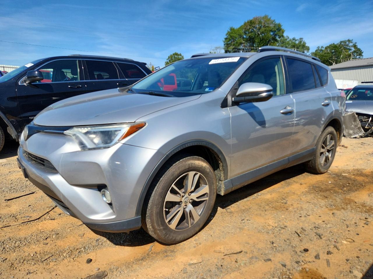 2018 TOYOTA RAV4 XLE | JTMRFREVXJJ202158 | UPCARS
