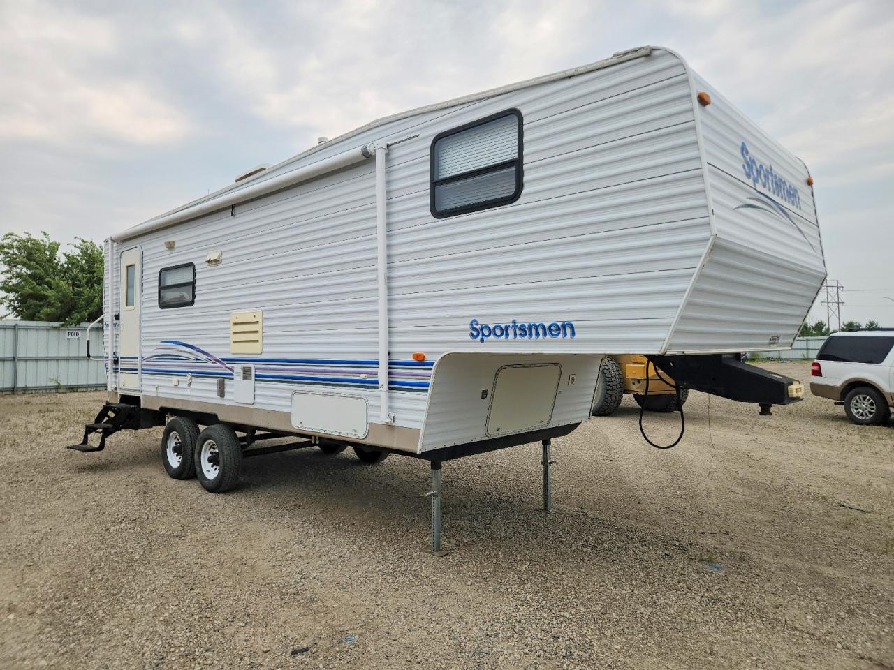 2000 KZ-RV SPORTSMEN | 4EZFS2627YS117128 | UPCARS