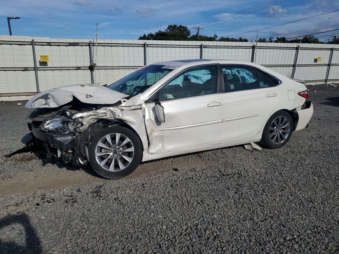 2015 TOYOTA CAMRY SOLA XLE | 4T1BD1FK0FU160162 | UPCARS