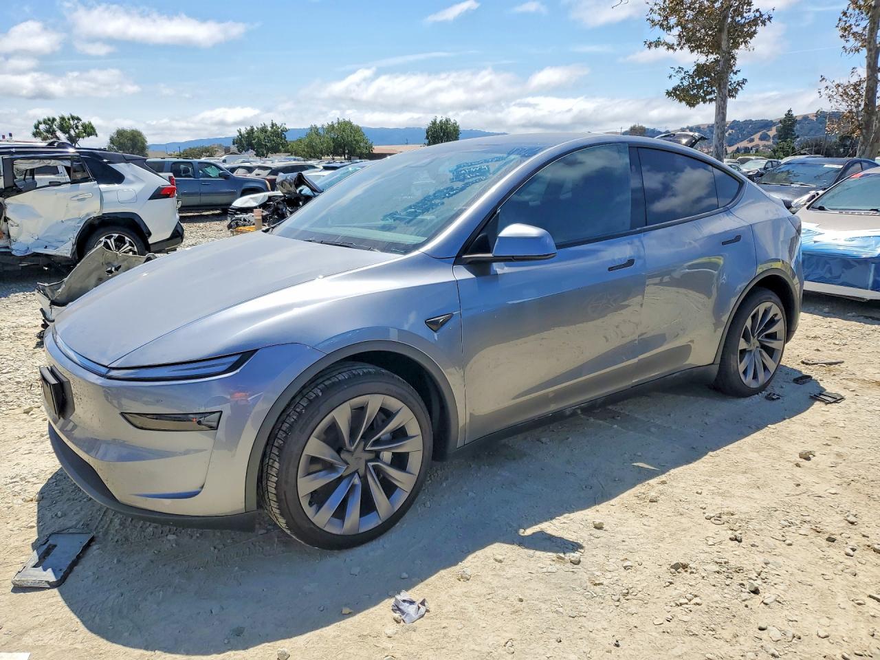2026 TESLA MODEL Y | 7SAYGDED1TF638493 | UPCARS