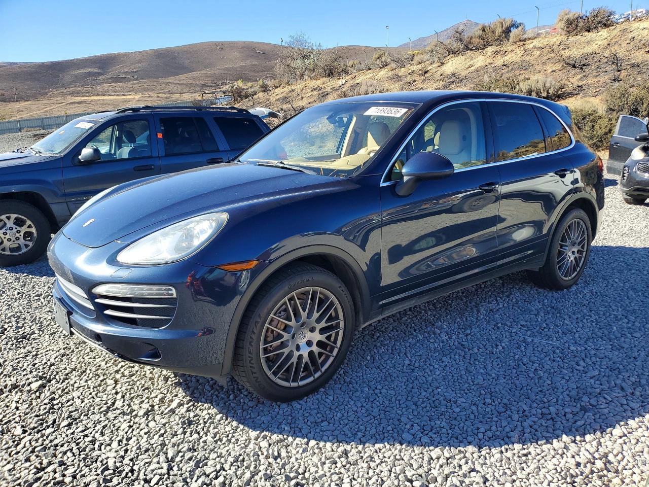 2013 PORSCHE CAYENNE S | WP1AB2A2XDLA81652 | UPCARS
