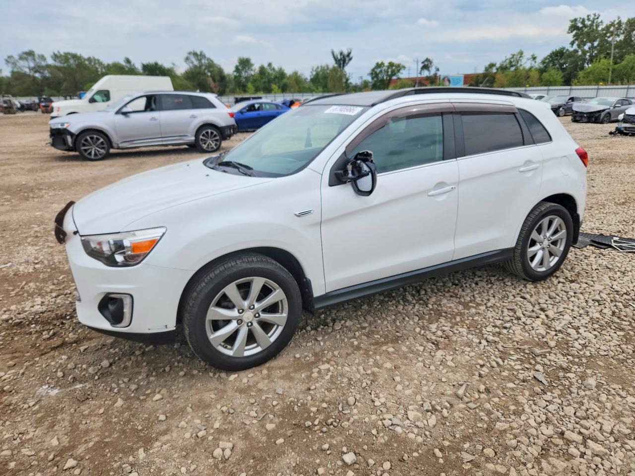 2015 MITSUBISHI OUTLANDER SE | 4A4AR4AW6FE057845 | UPCARS