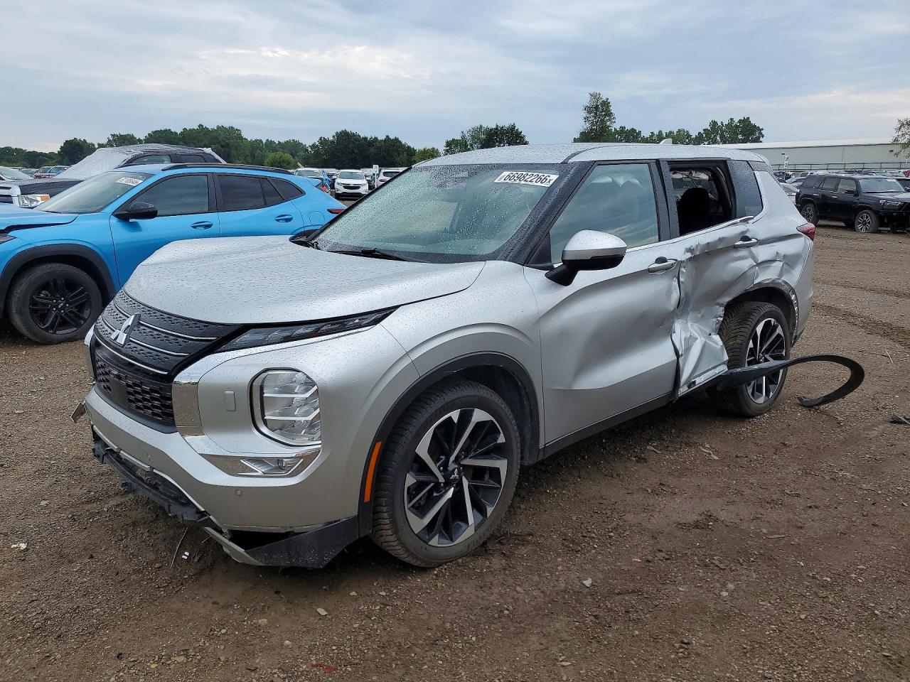 2023 MITSUBISHI OUTLANDER SE | JA4J4UA86PZ024078 | UPCARS