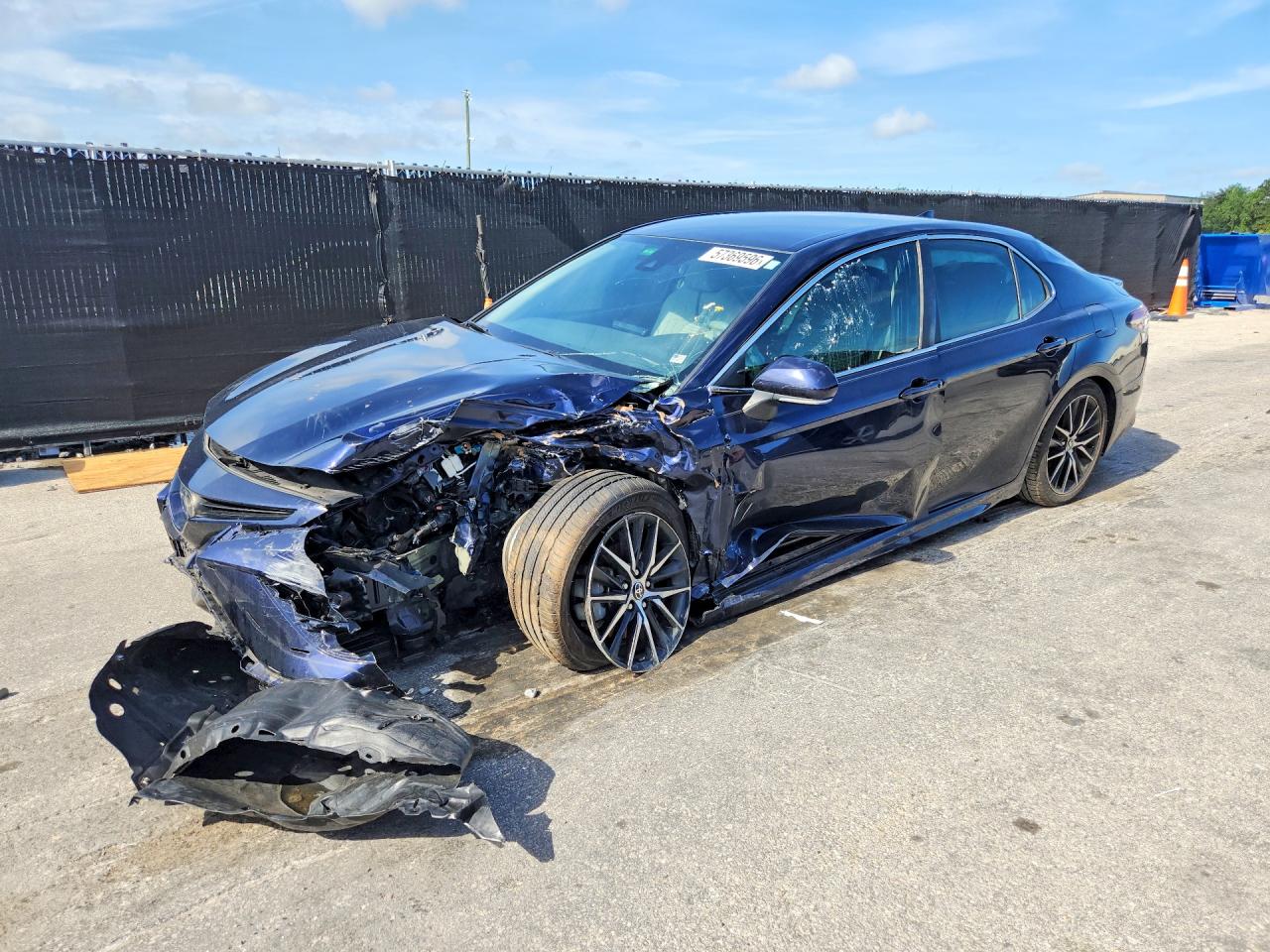 2021 TOYOTA CAMRY SE | 4T1T11AKXMU562126 | UPCARS