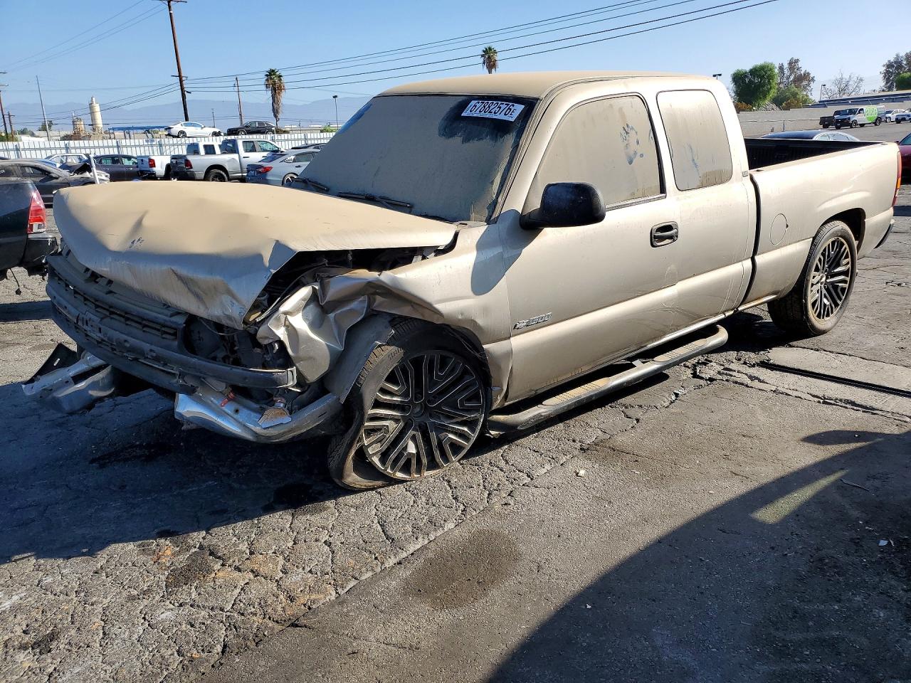 2001 CHEVROLET SILVERADO C1500 | 2GCEC19V611387421 | UPCARS