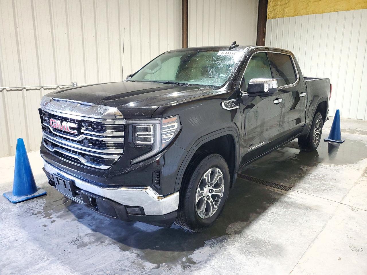 2025 GMC SIERRA K1500 SLT | 3GTUUDED0SG372624 | UPCARS