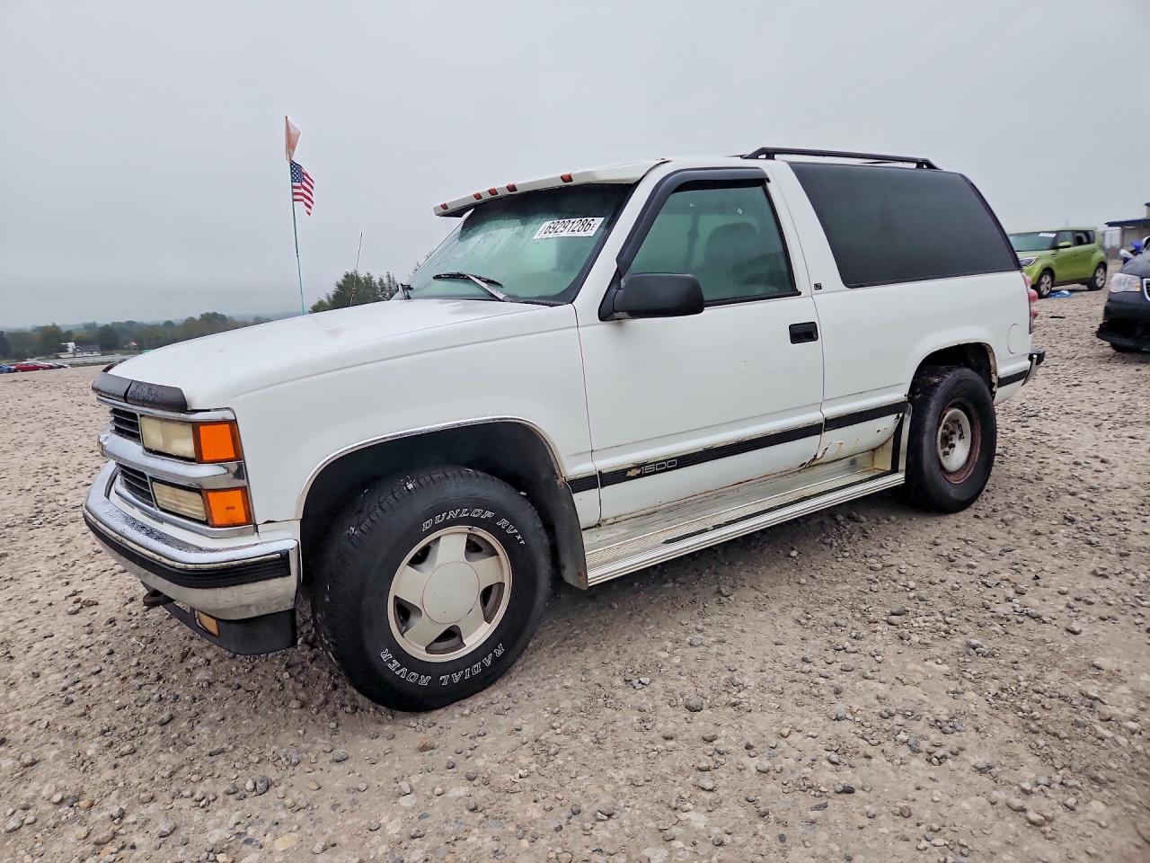 1996 CHEVROLET TAHOE K1500 | 3GNEK18R3TG109178 | UPCARS