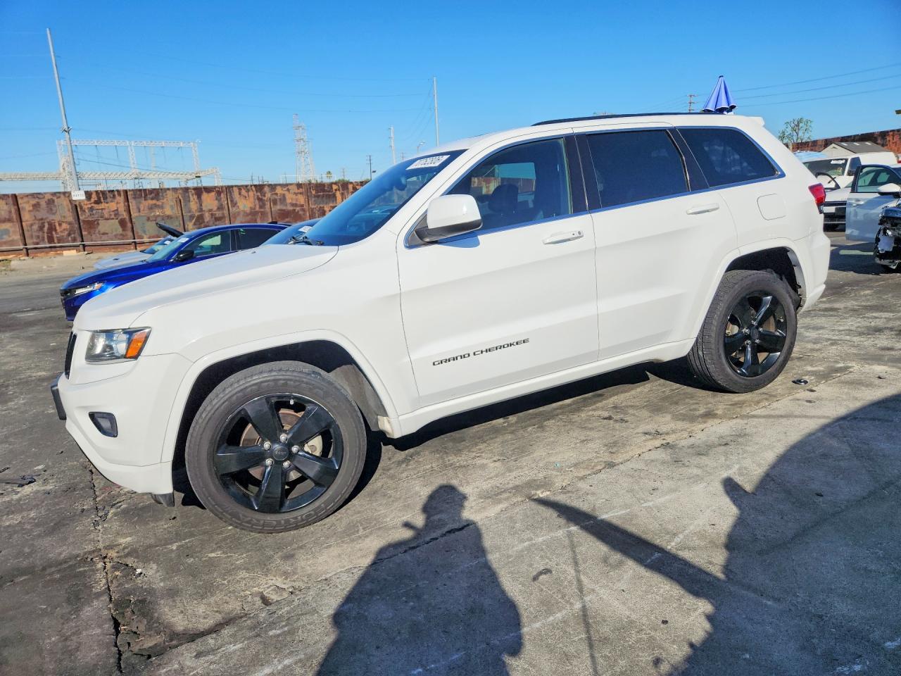 2015 JEEP CHEROKEE LAREDO | 1C4RJFAG2FC156843 | UPCARS