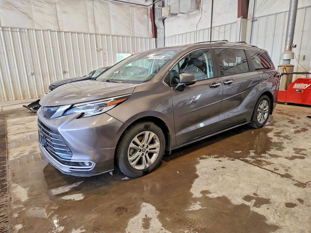 2023 TOYOTA SIENNA PLATINUM 7-PASSENGER | 5TDESKFC0PS095082 | UPCARS