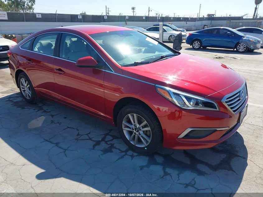 2016 HYUNDAI SONATA SE | 5NPE24AF9GH260520 | UPCARS