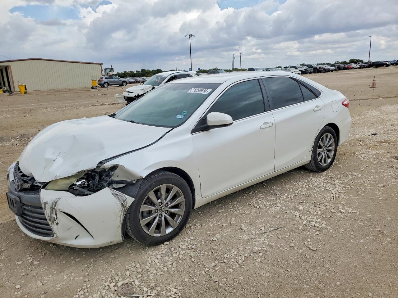 2016 TOYOTA CAMRY XLE | 4T1BF1FK3GU163276 | UPCARS