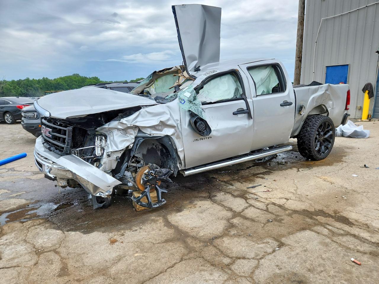 2010 GMC SIERRA C1500 SL | 3GTRCUEA1AG279043 | UPCARS