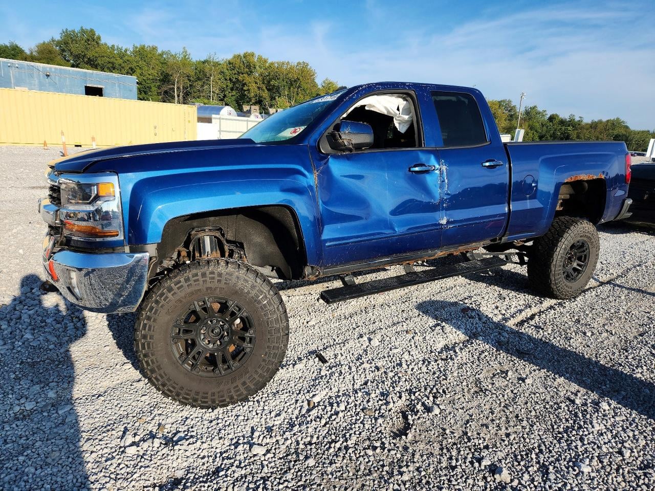 2016 CHEVROLET SILVERADO K1500 LT | 1GCVKREC6GZ170909 | UPCARS