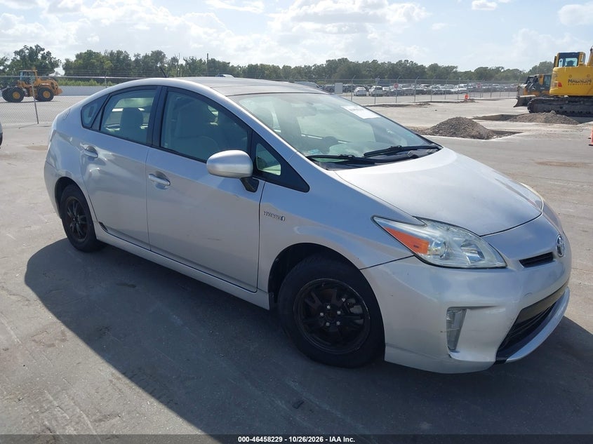 2013 TOYOTA PRIUS THREE | JTDKN3DU6D5648296 | UPCARS