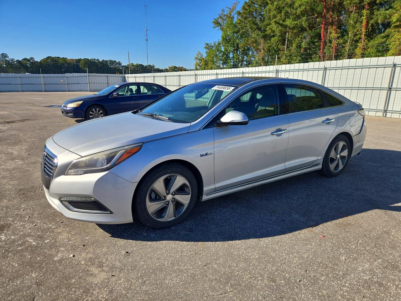 2016 HYUNDAI SONATA LIMITED | KMHE34L16GA017765 | UPCARS