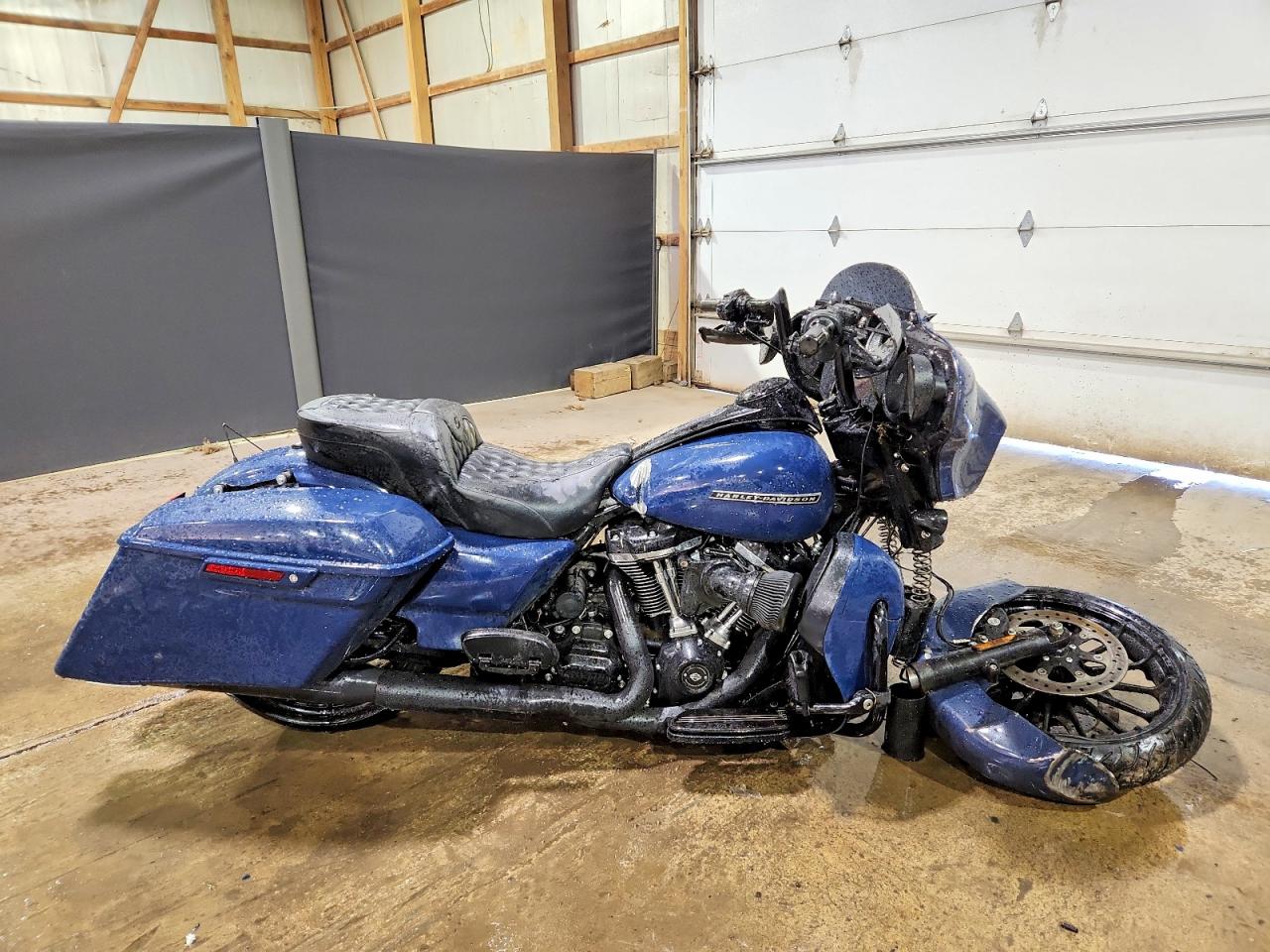 2019 HARLEY-DAVIDSON FL | 1HD1KRP19KB667740 | UPCARS