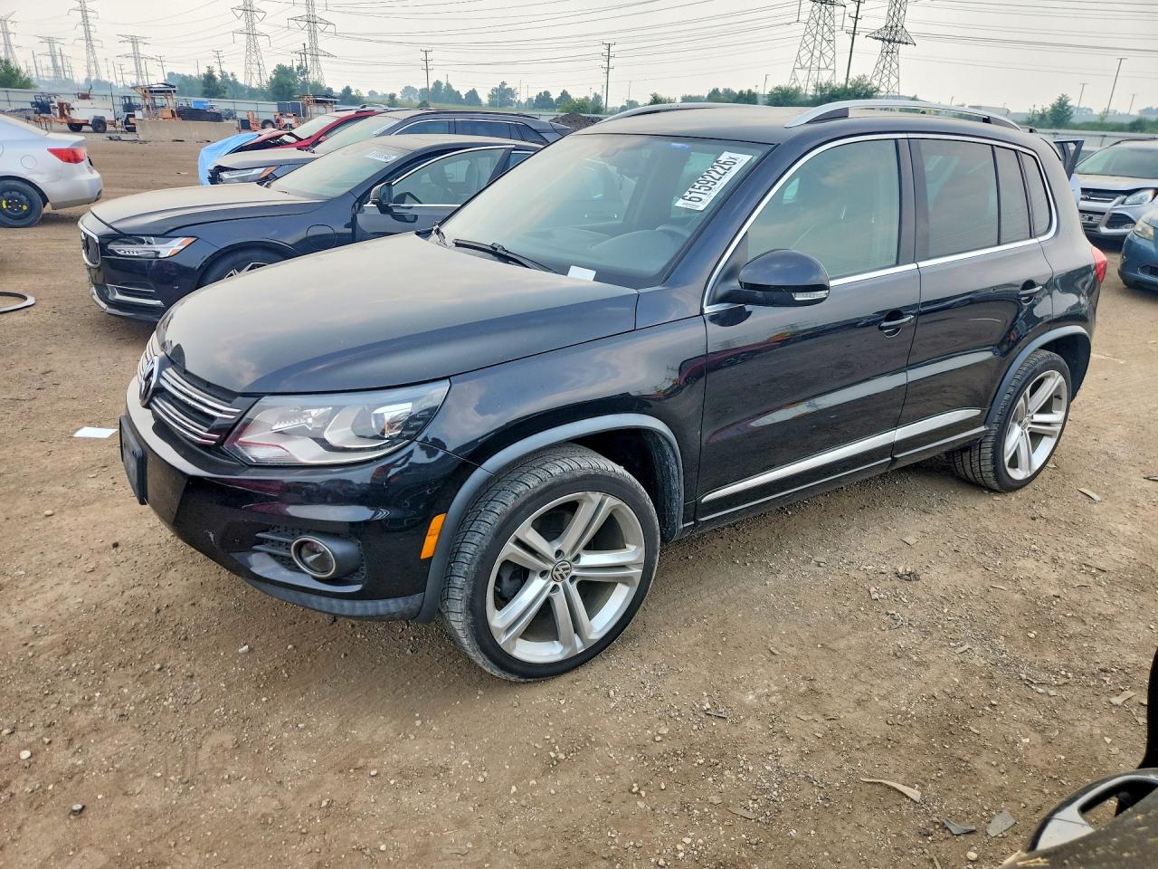 2015 VOLKSWAGEN TIGUAN S | WVGBV7AX8FW009867 | UPCARS
