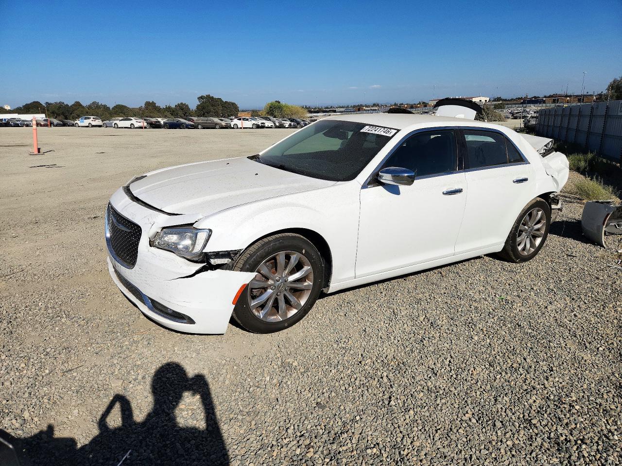 2018 CHRYSLER 300 LIMITED | 2C3CCAKG2JH168504 | UPCARS