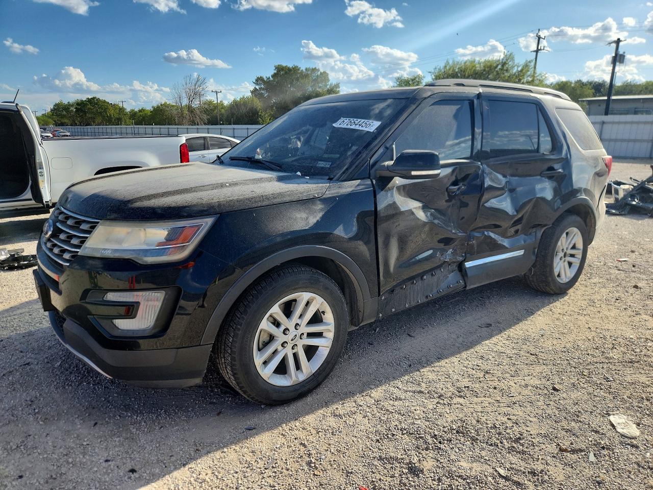 2017 FORD EXPLORER XLT | 1FM5K7DH3HGD53579 | UPCARS