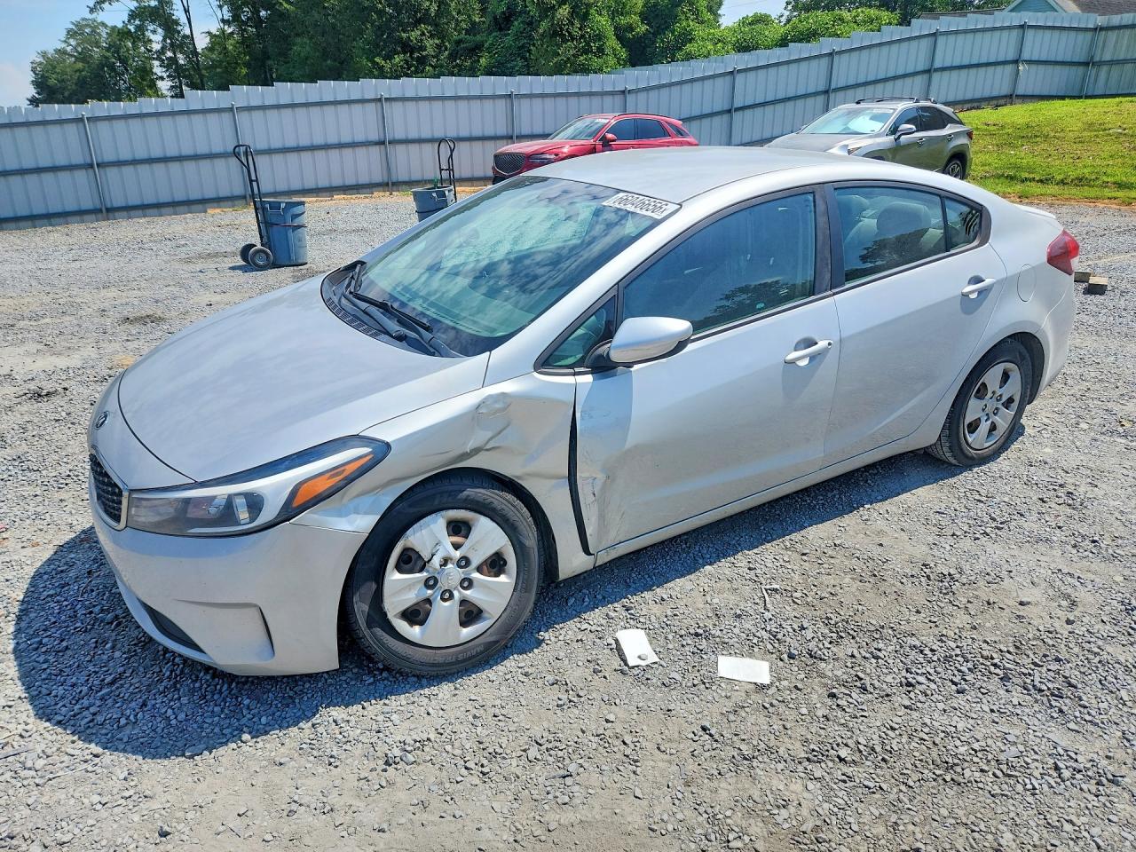 2018 KIA FORTE LX | 3KPFK4A74JE220385 | UPCARS