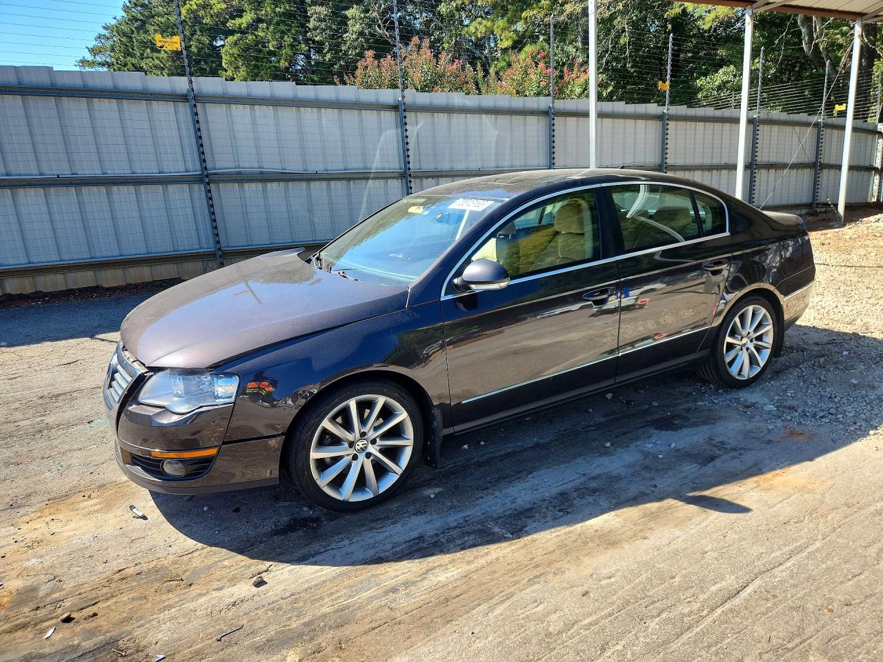 2008 VOLKSWAGEN PASSAT VR6 | WVWCU73C28E061641 | UPCARS