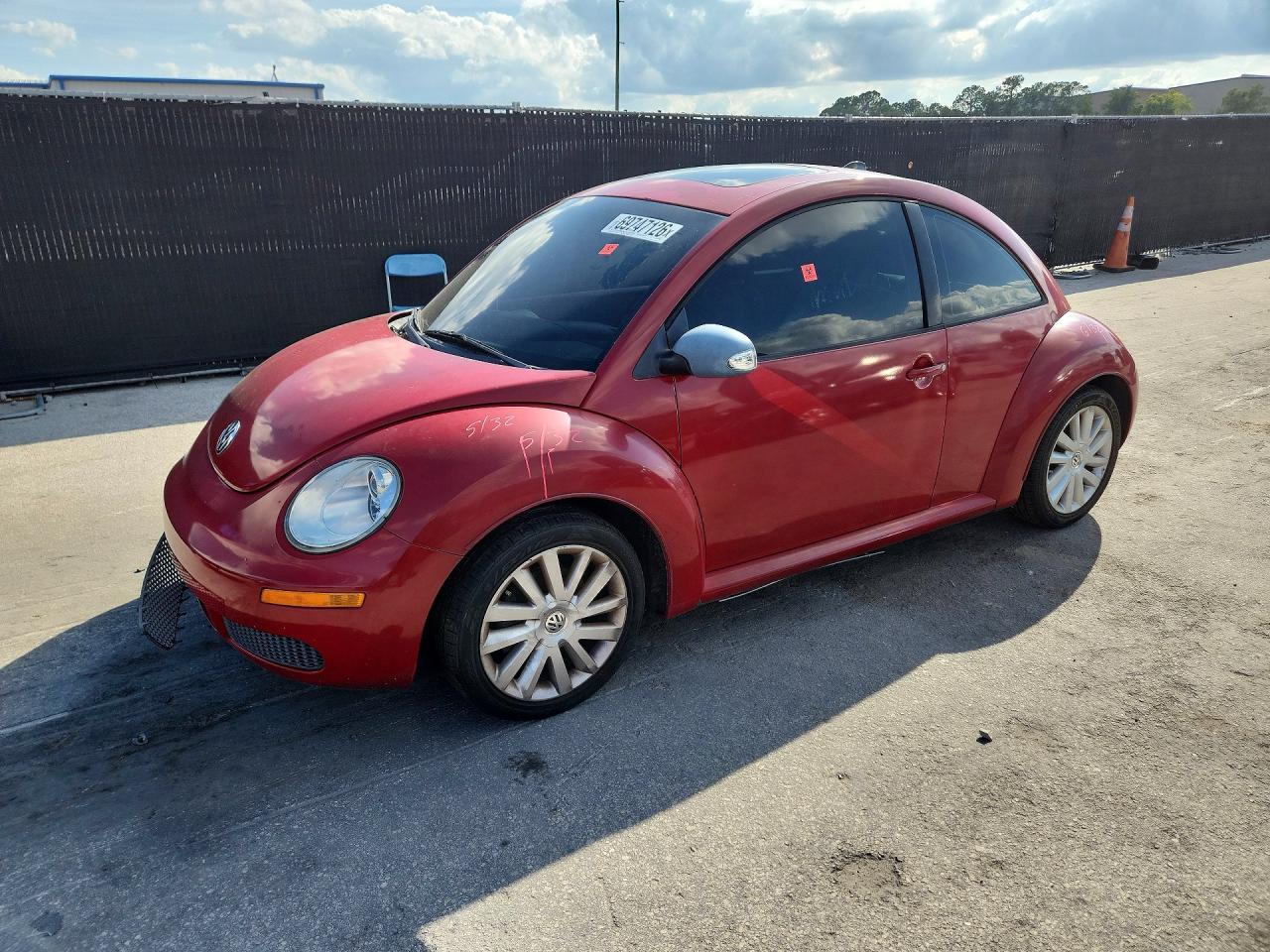 2008 VOLKSWAGEN BEETLE S | 3VWRW31CX8M522463 | UPCARS