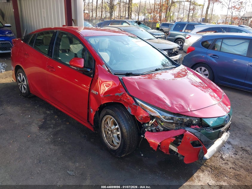 2018 TOYOTA PRIUS PRIME | JTDKARFP0J3078938 | UPCARS