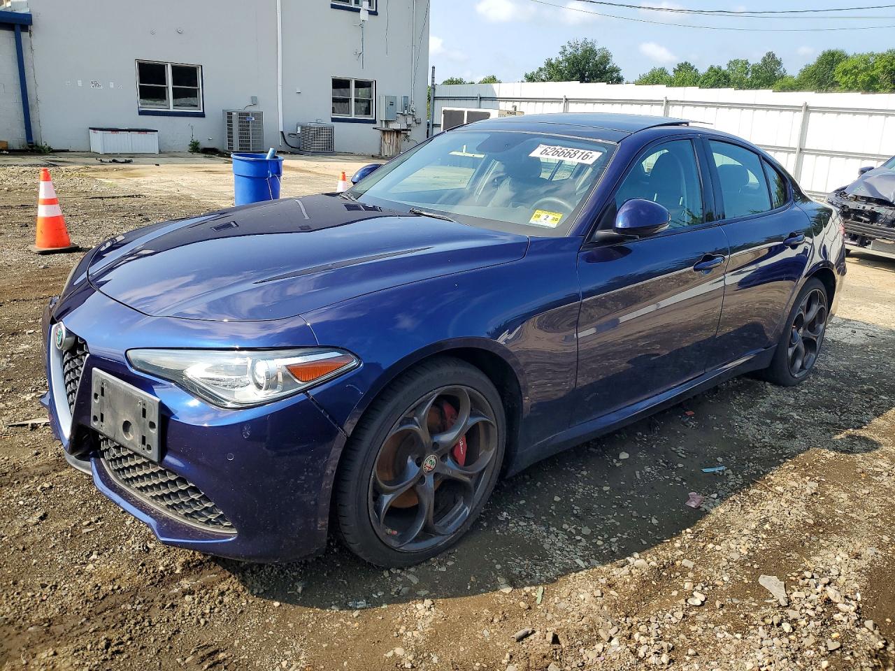 2017 ALFA ROMEO GIULIA TI Q4 | ZARFAEEN9H7537791 | UPCARS