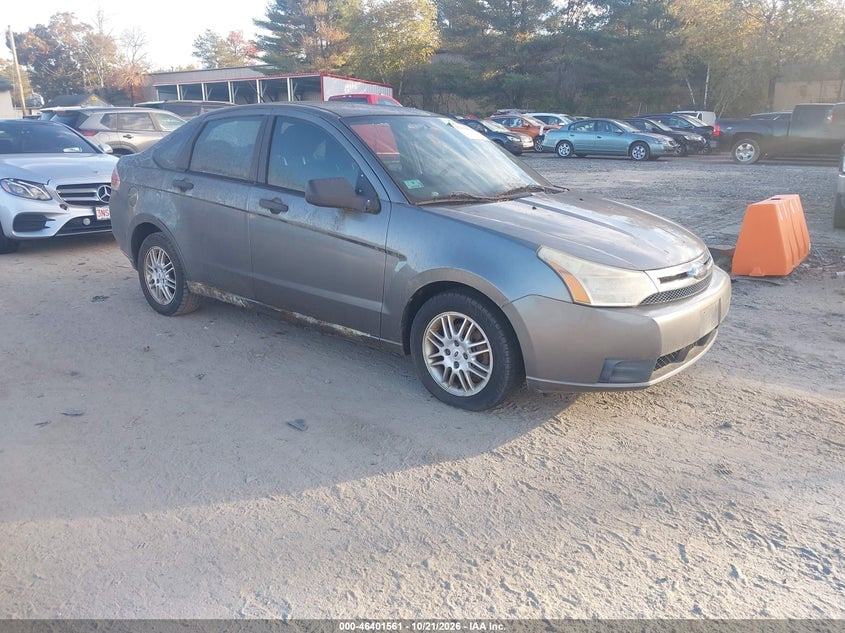 2010 FORD FOCU SE | 1FAHP3FNXAW179574 | UPCARS