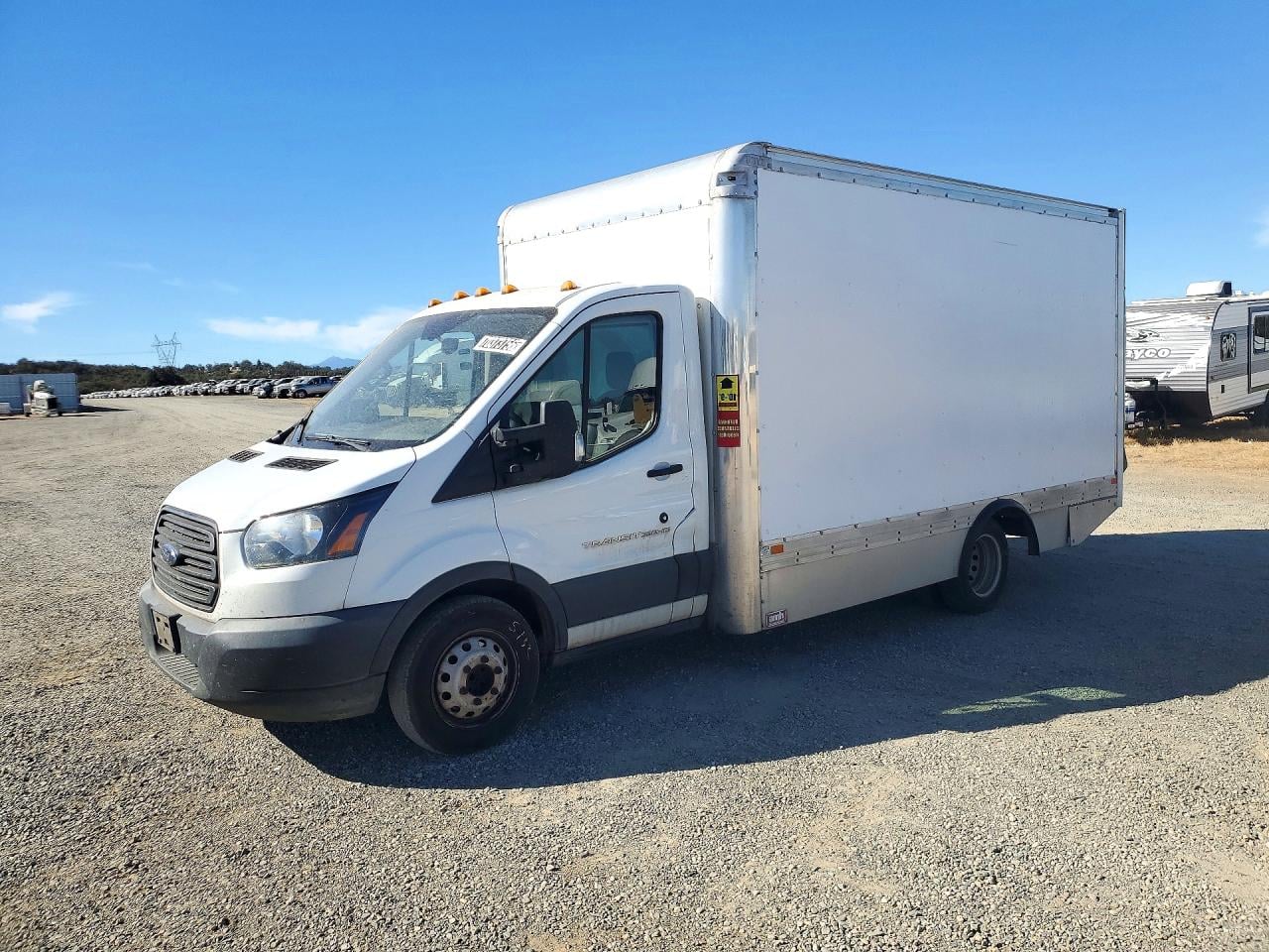 2019 FORD TRANSIT BOX TRUCK | 1FDBF8ZM8KKB85025 | UPCARS