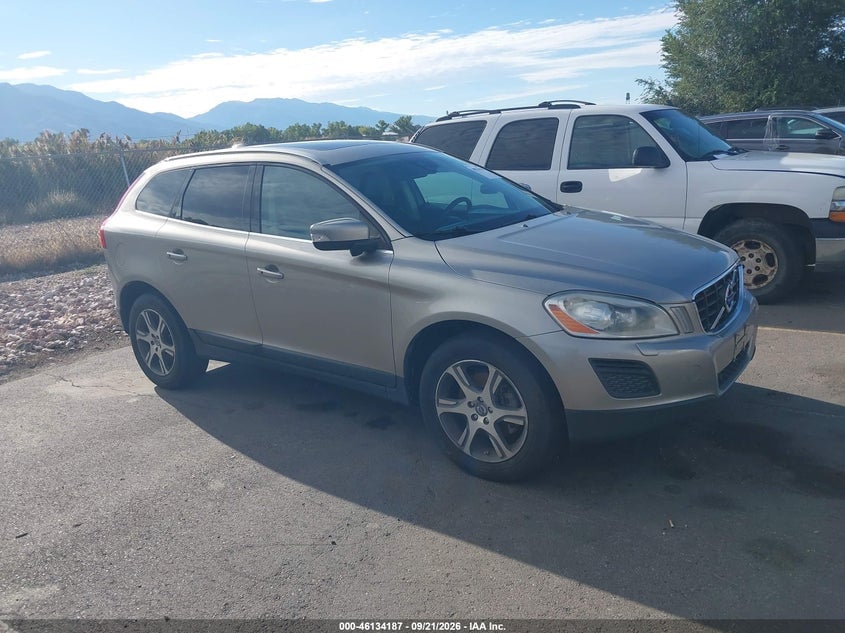 2013 VOLVO XC60 T6 | YV4902DZ4D2441374 | UPCARS