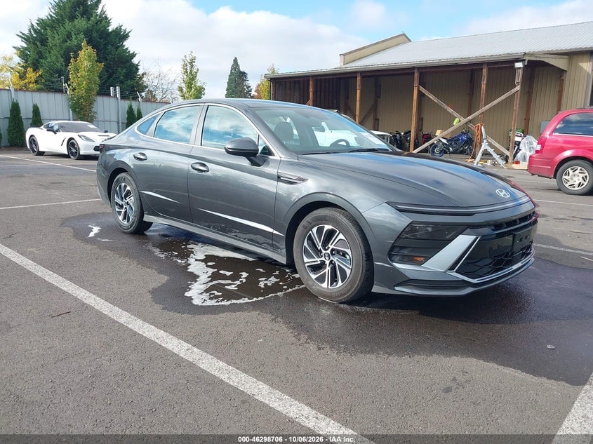 2026 HYUNDAI SONATA HYBRID BLUE | KMHL24JJ4TA157563 | UPCARS