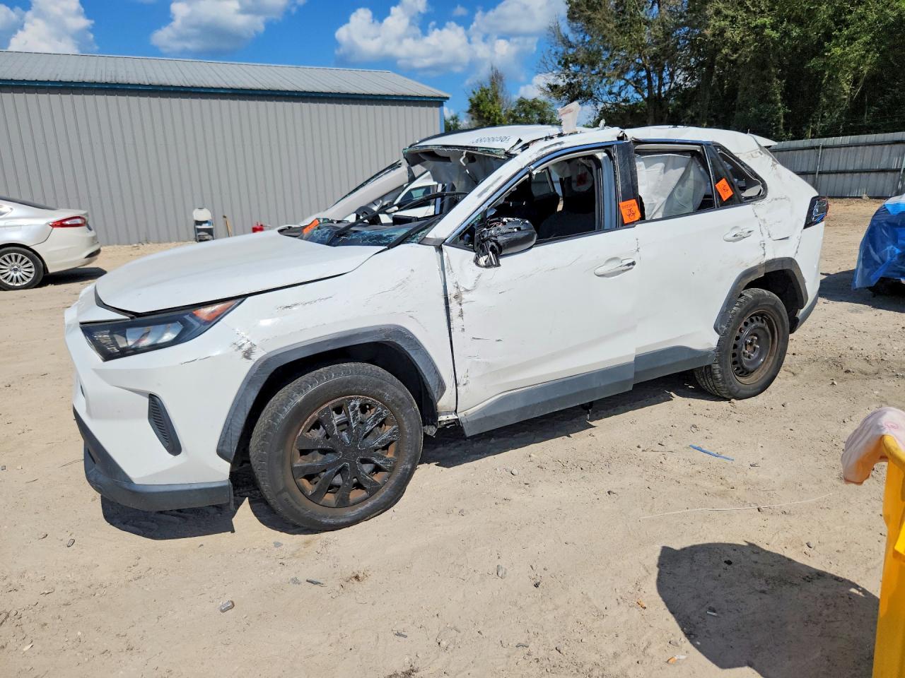 2019 TOYOTA RAV4 LE | 2T3H1RFV2KC028499 | UPCARS