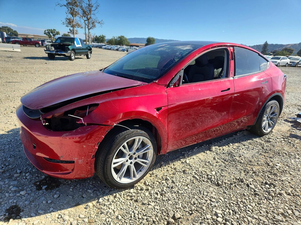2024 TESLA MODEL Y | 7SAYGDEE2RF065900 | UPCARS