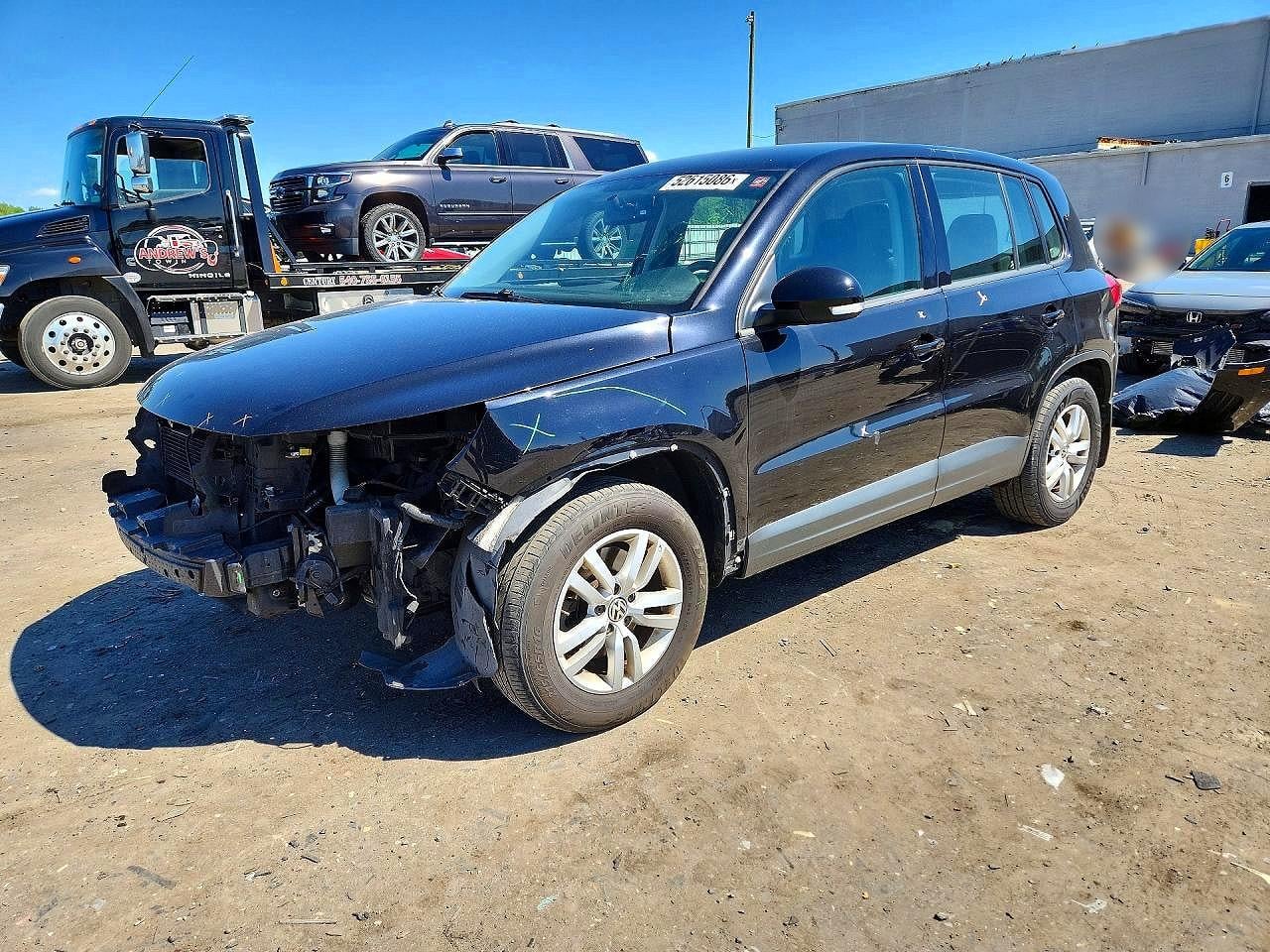 2014 VOLKSWAGEN TIGUAN S | WVGBV3AX2EW563493 | UPCARS