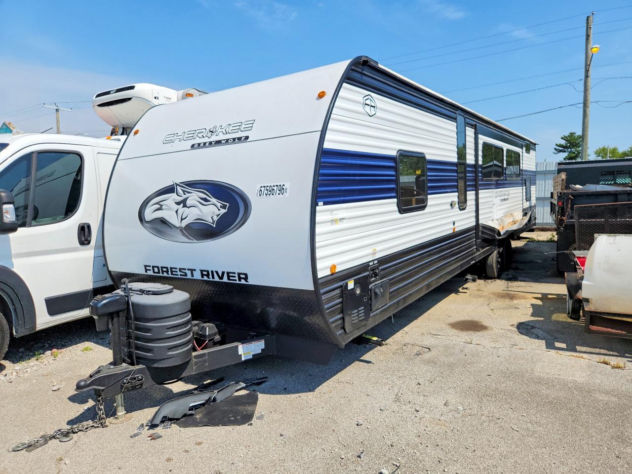 2025 FORESRIVER CHEROKEE FOREST RIVER  CAMPER | 4X4TCKE2XSX165651 | UPCARS
