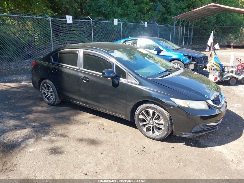2013 HONDA CIVIC SDN LX | 2HGFB2F52DH592460 | UPCARS