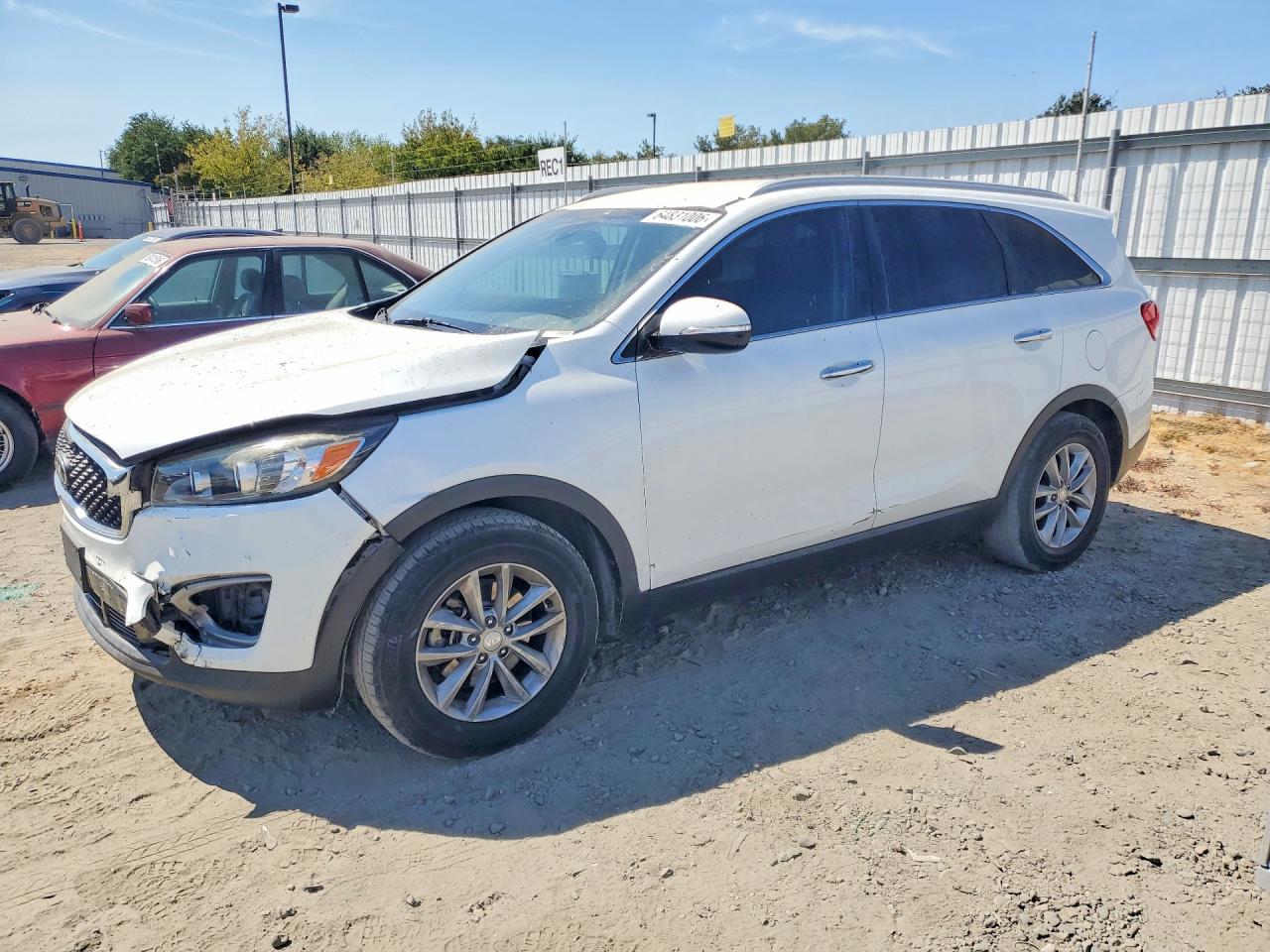 2018 KIA SORENTO LX | 5XYPG4A33JG387360 | UPCARS