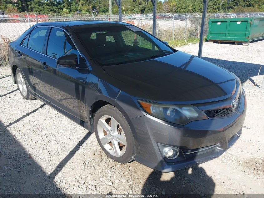 2014 TOYOTA CAMRY SE | 4T1BF1FK3EU750087 | UPCARS