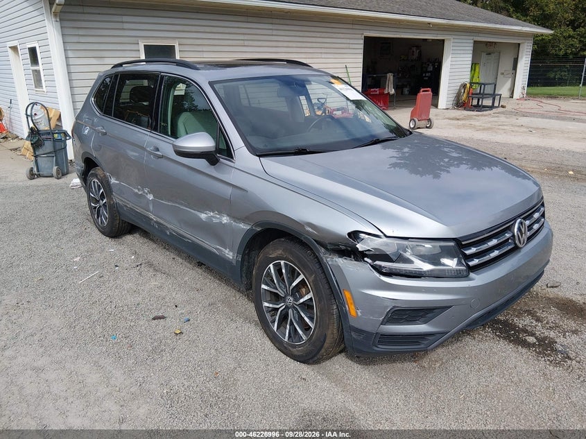 2020 VOLKSWAGEN TIGUAN 2.0T SE/2.0T SE R-LINE BLACK/2.0T SEL | 3VV2B7AX3LM032533 | UPCARS