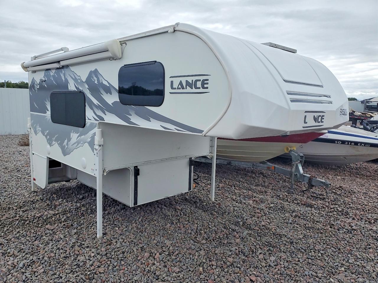 2021 CAMPER LANCE 825 | 178208 | UPCARS