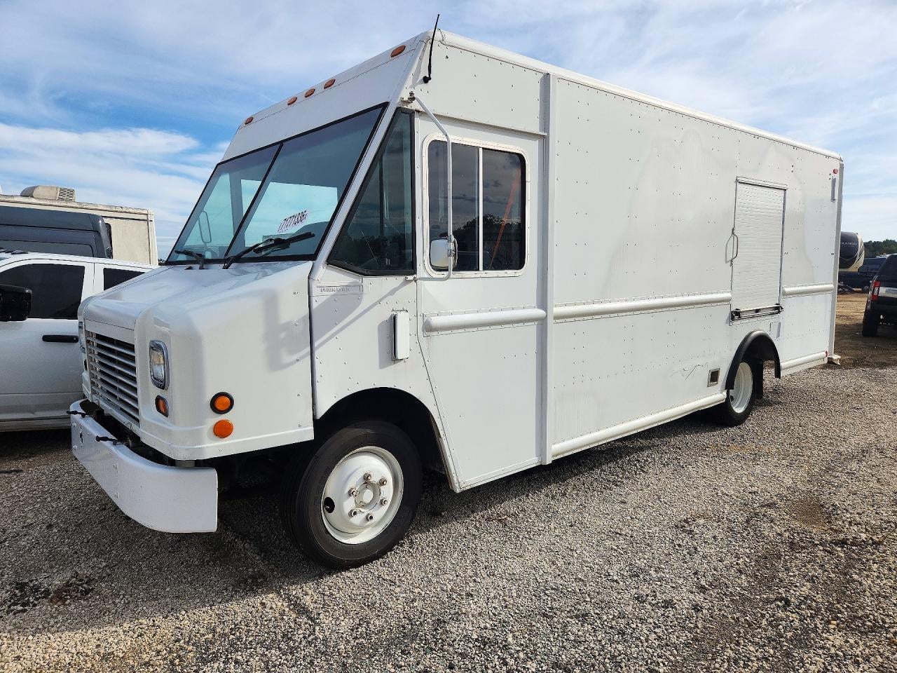 2007 FREIGHTLINER MT45 CHASS DELIVERY TRUCK | 4UZAANBW67CY45049 | UPCARS