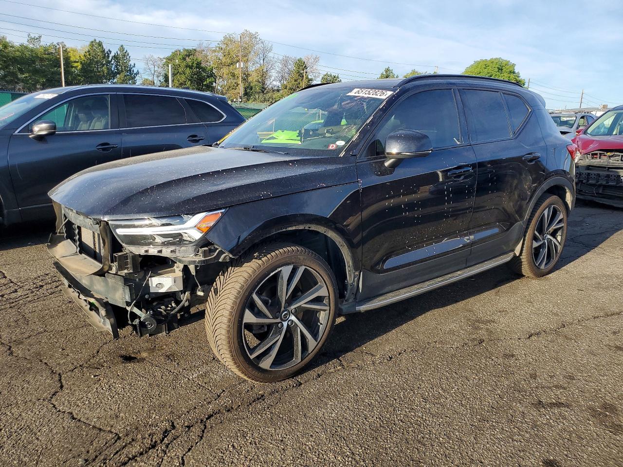 2022 VOLVO XC40 T5 R-DESIGN | YV4162UM3N2694204 | UPCARS